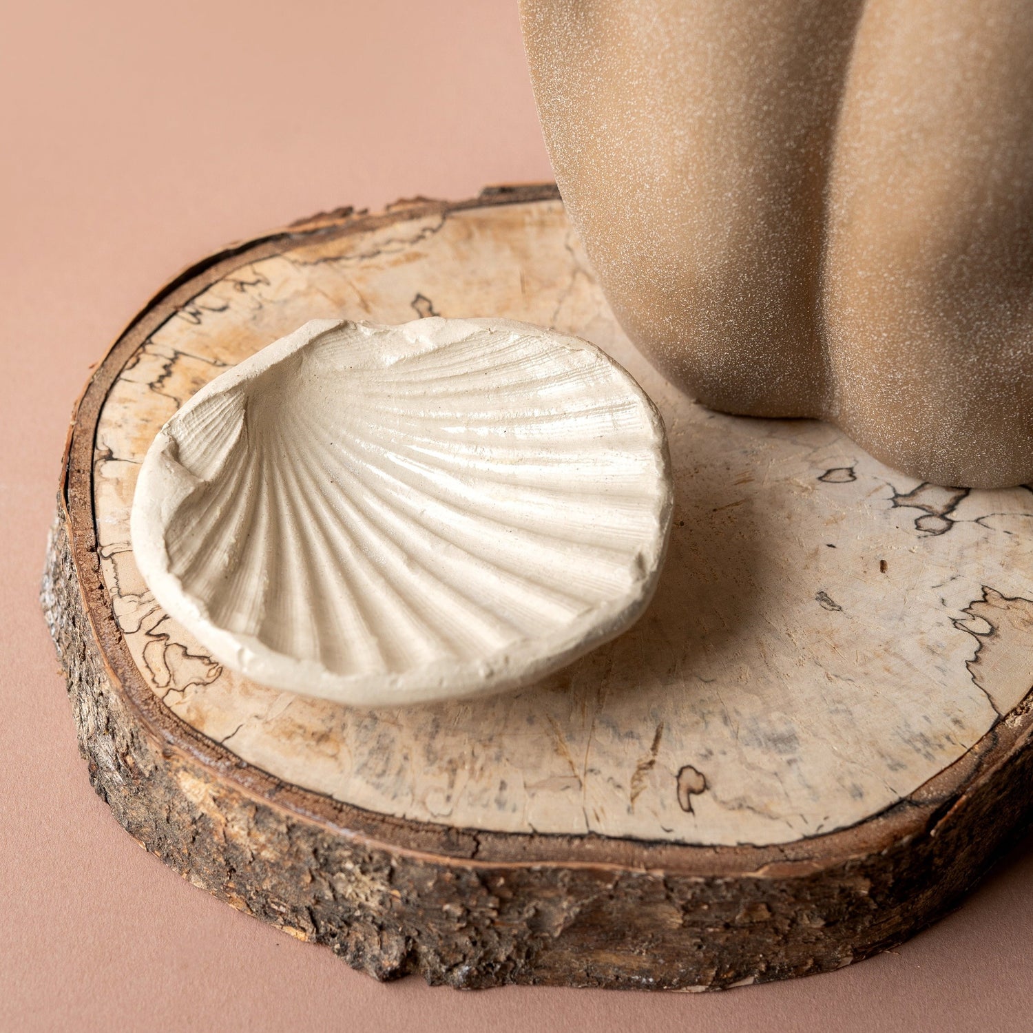 Handmade ceramic St. James Shell Natural
