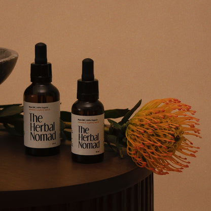 Face Oil, handcrafted with Calendula and raspberry oil. 100% Organic